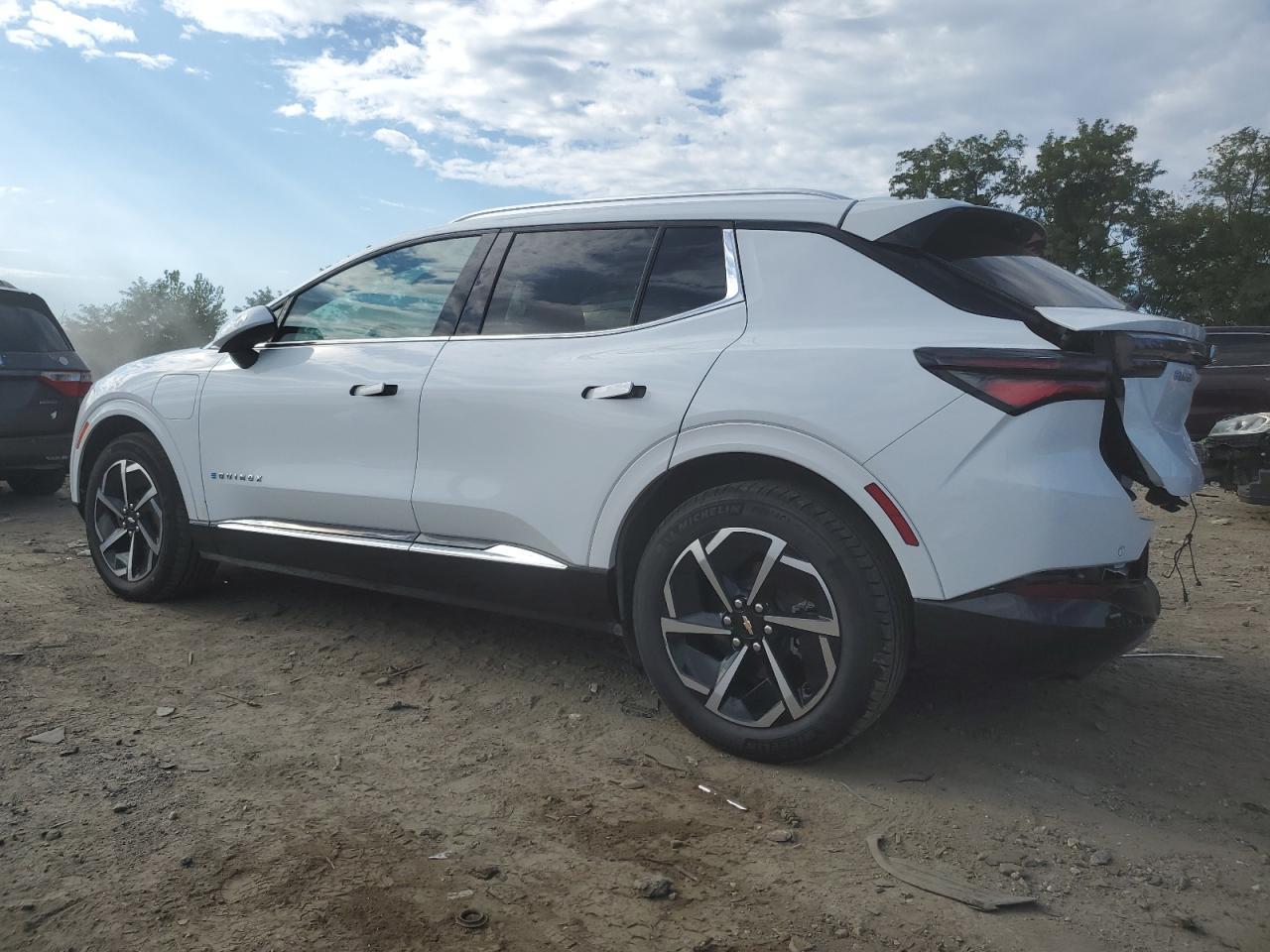 2025 CHEVROLET EQUINOX