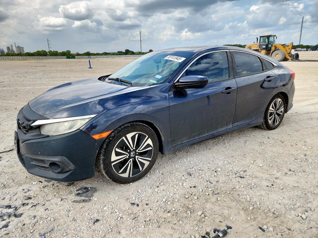 2017 HONDA CIVIC