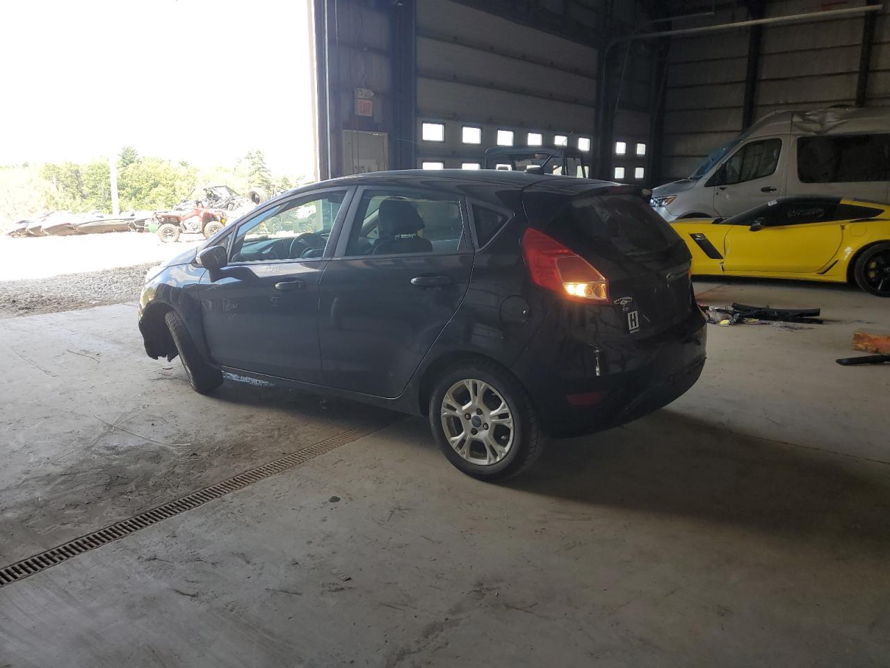 2015 FORD Fiesta