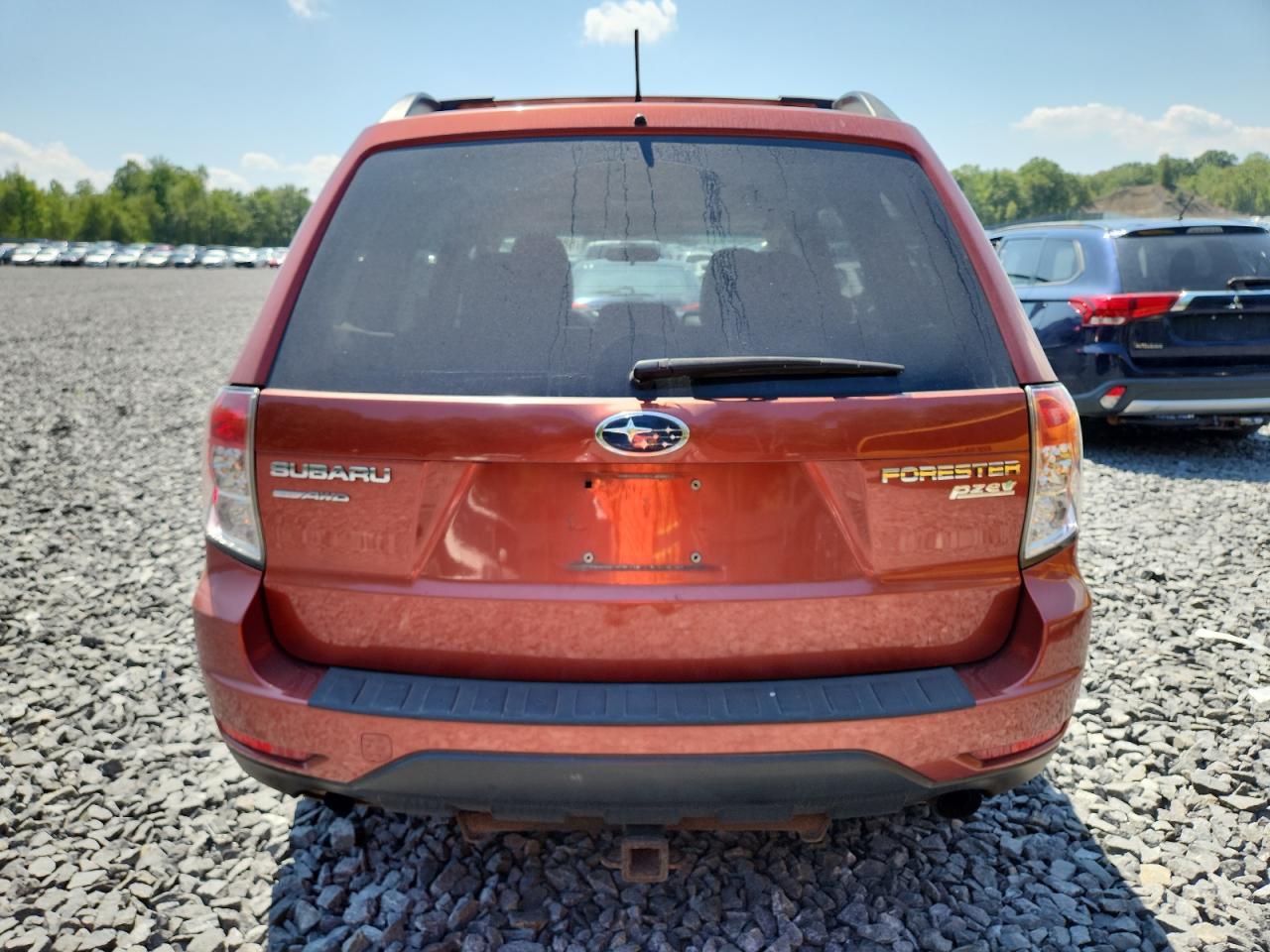 2011 SUBARU FORESTER