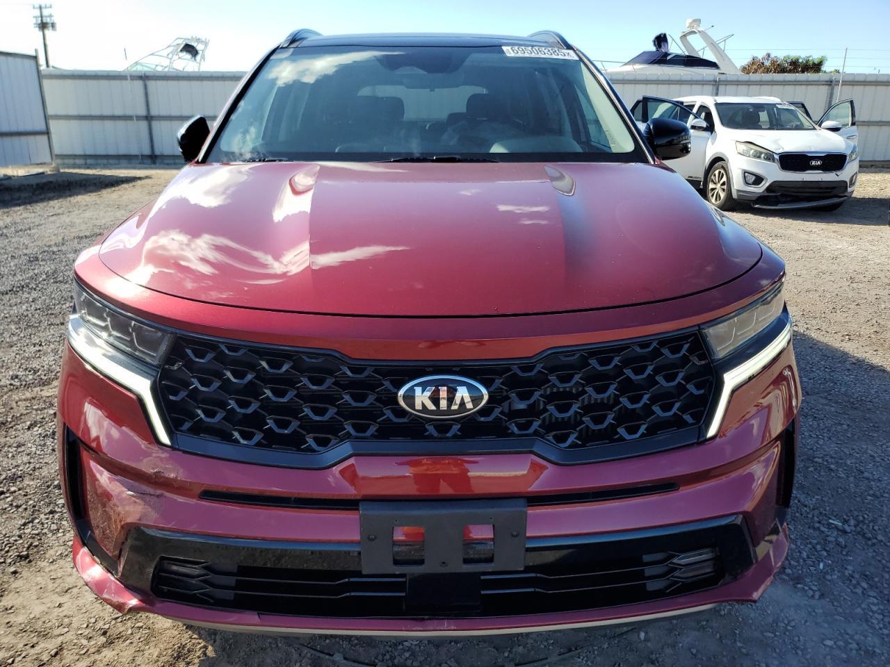 2021 KIA SORENTO