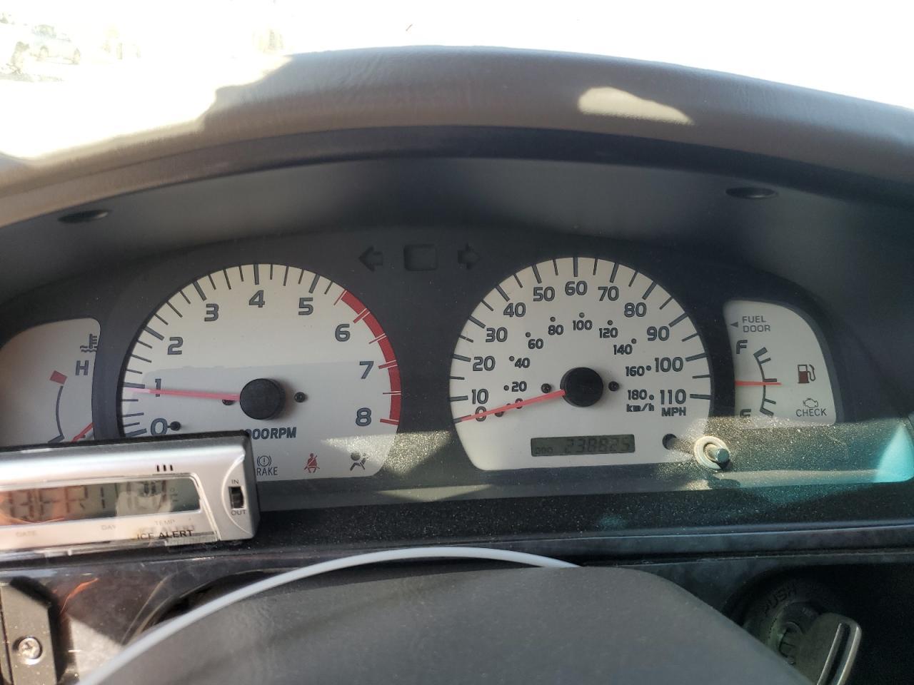 2004 TOYOTA TACOMA