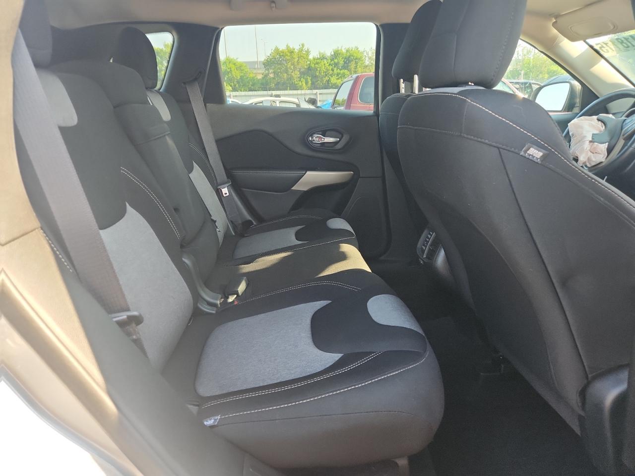 2017 JEEP CHEROKEE