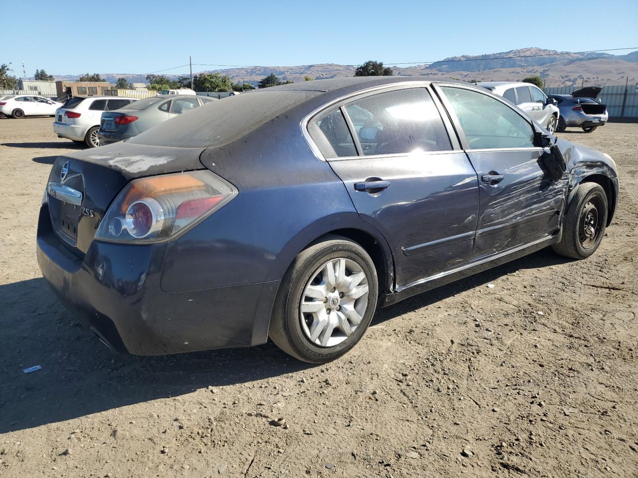 2011 NISSAN ALTIMA