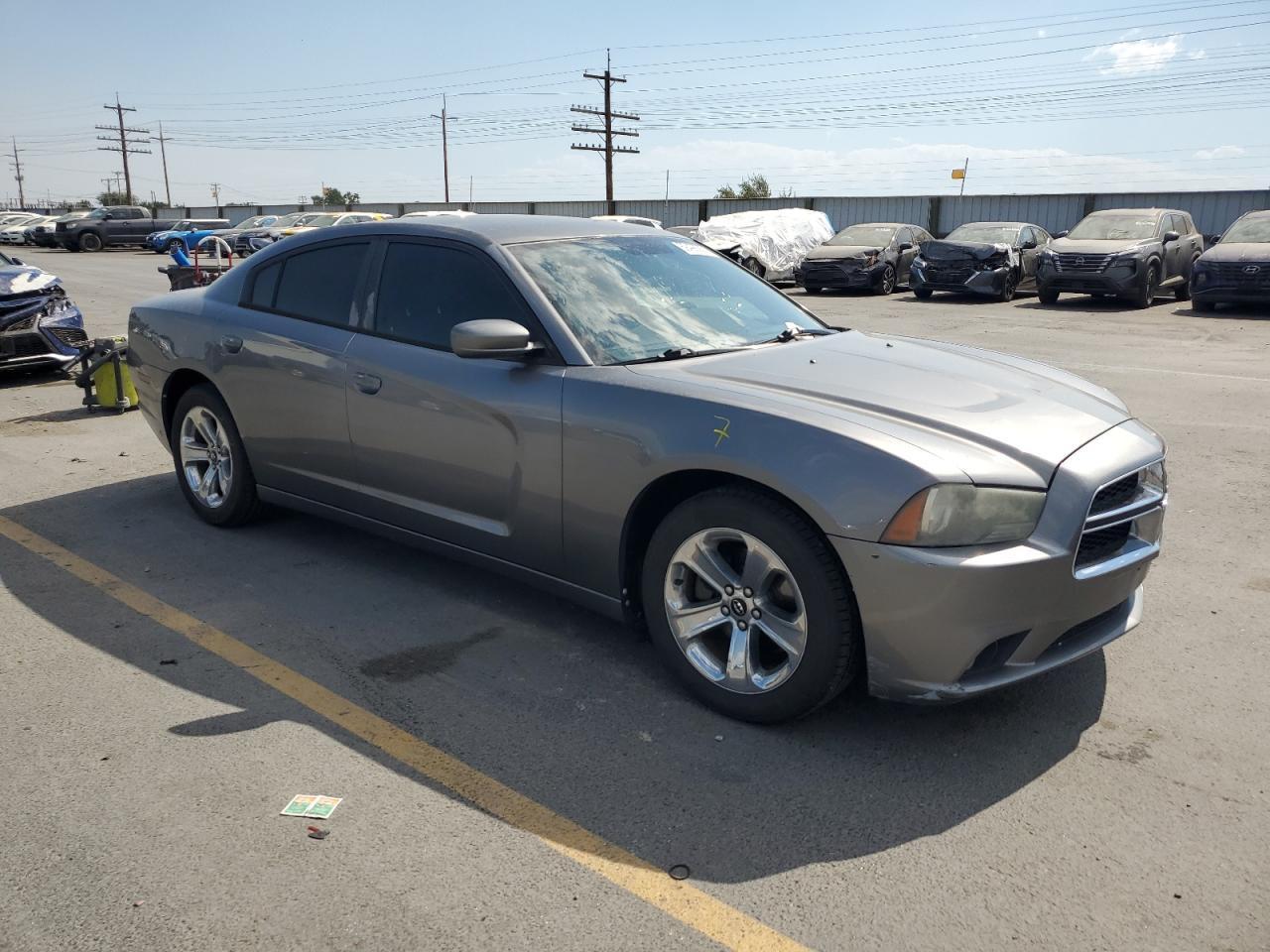 2011 DODGE CHARGER