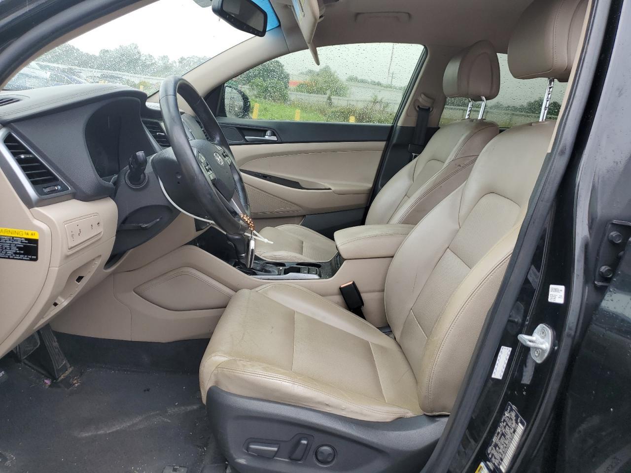 2016 HYUNDAI TUCSON