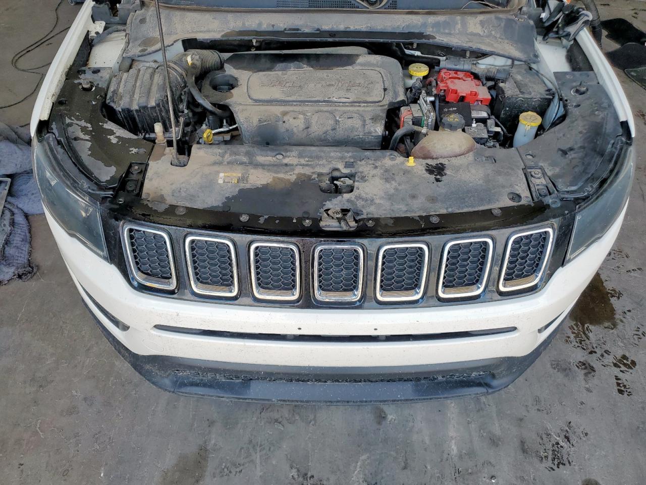 2020 JEEP Compass