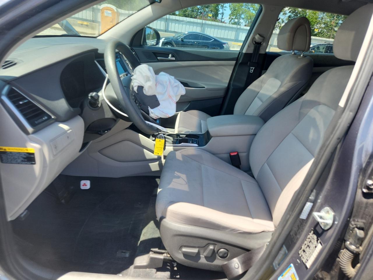 2016 HYUNDAI TUCSON