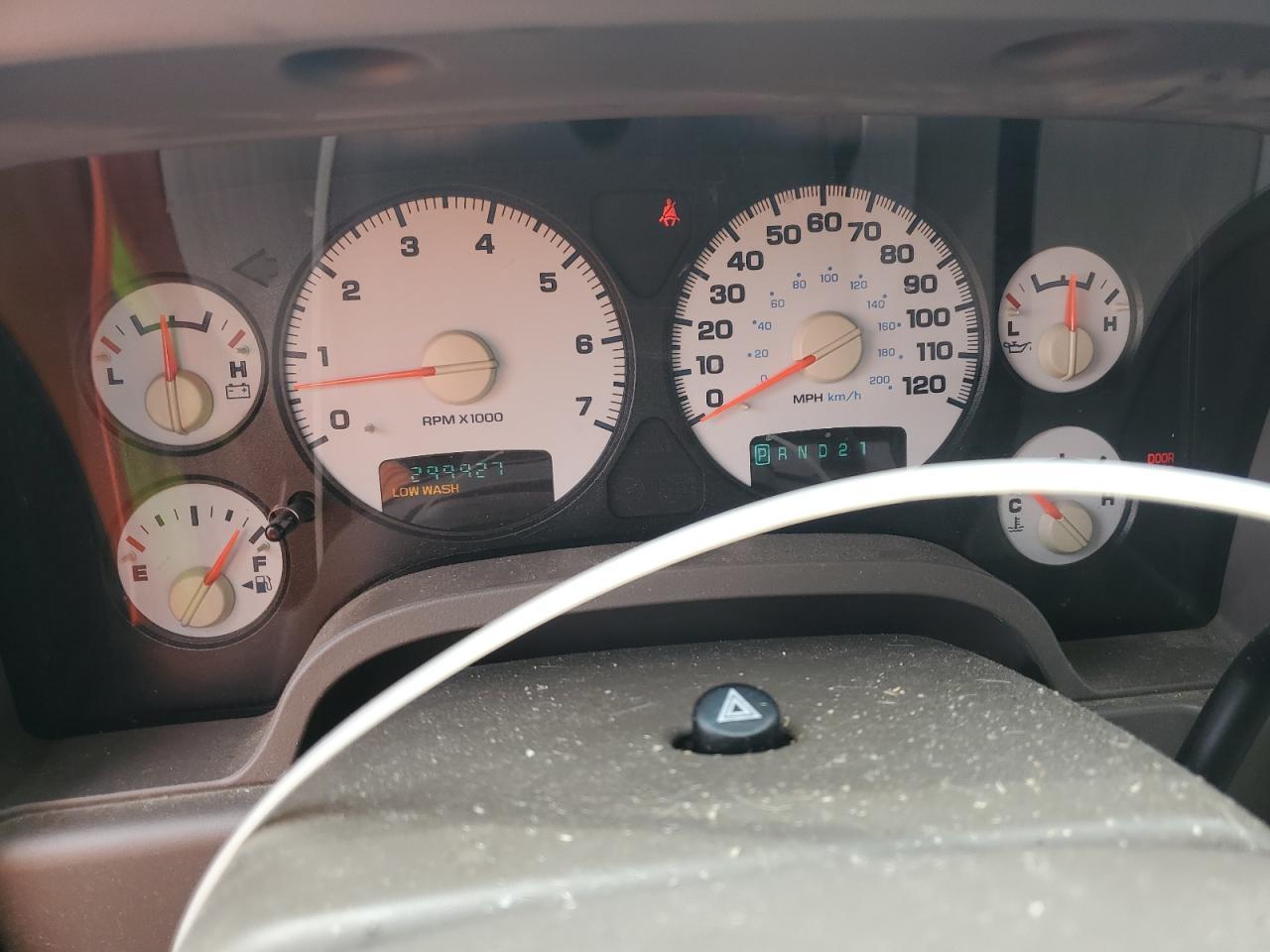 2004 DODGE RAM 1500