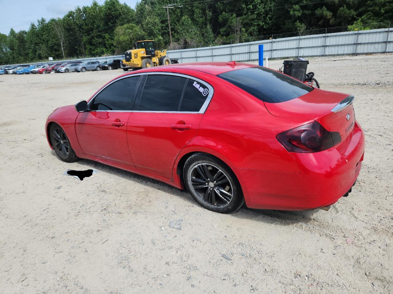 2011 INFINITI G37