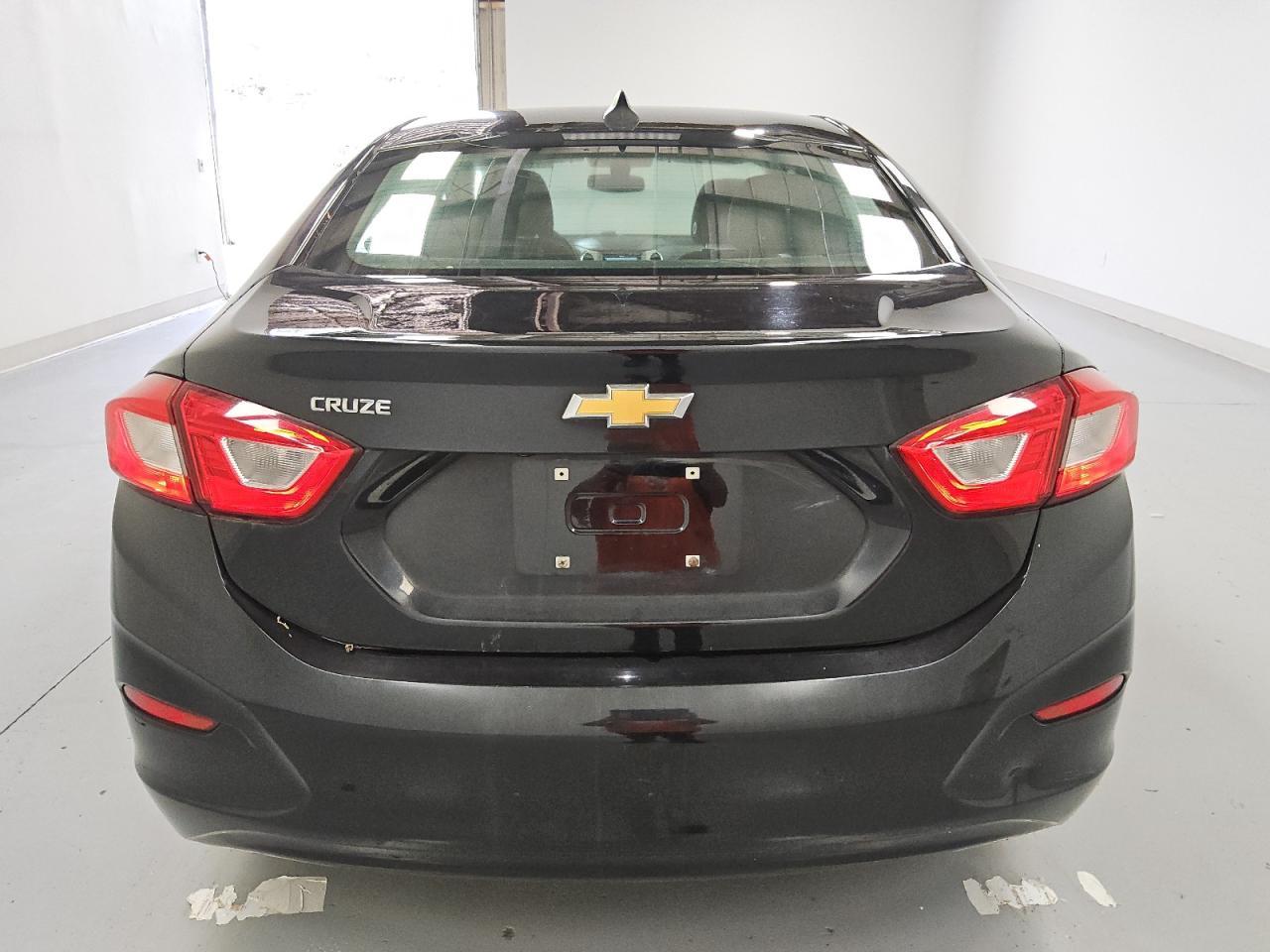2018 CHEVROLET CRUZE