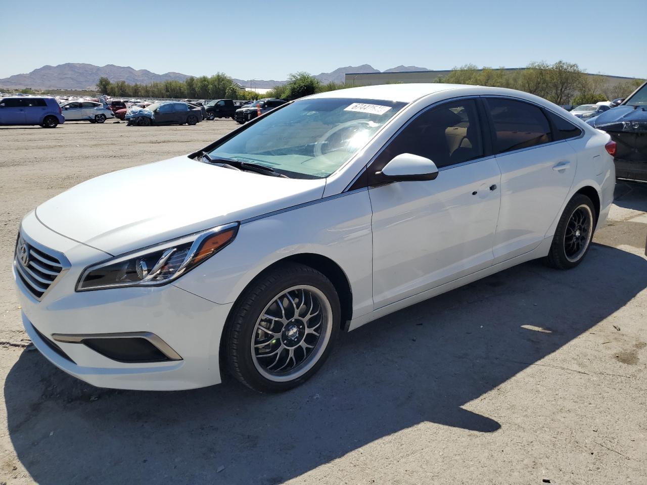 2016 HYUNDAI SONATA