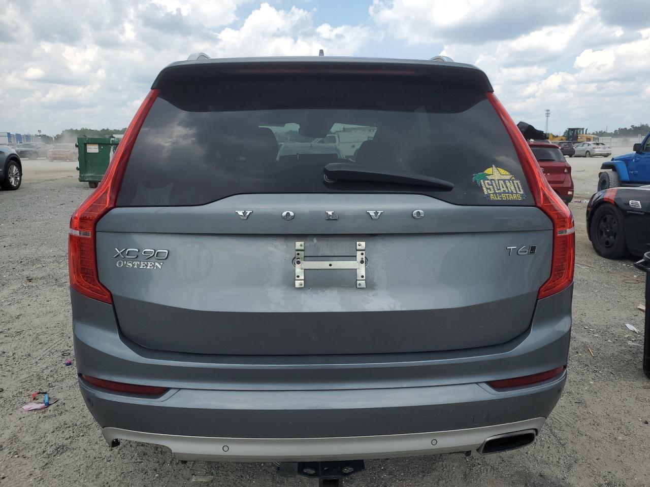 2019 VOLVO XC90