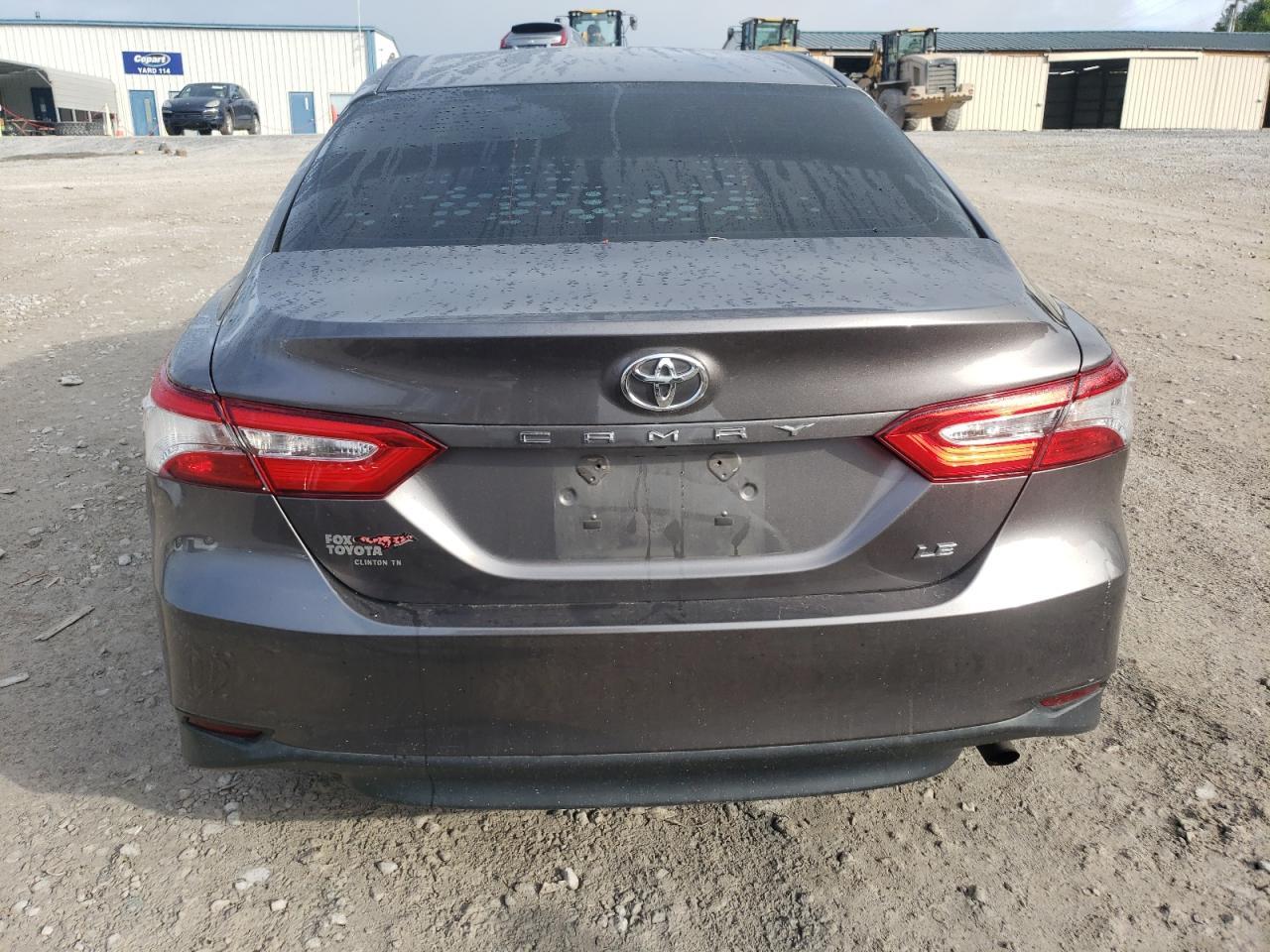 2018 TOYOTA CAMRY