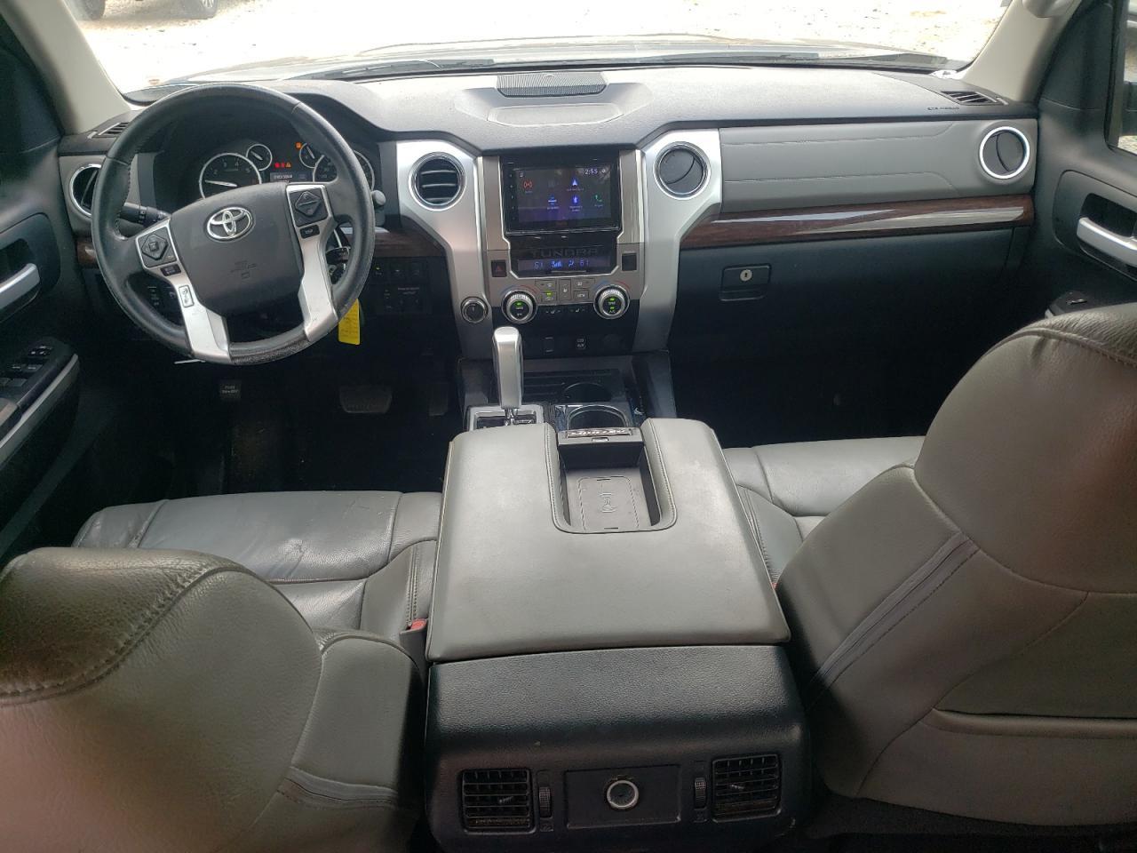 2016 TOYOTA TUNDRA