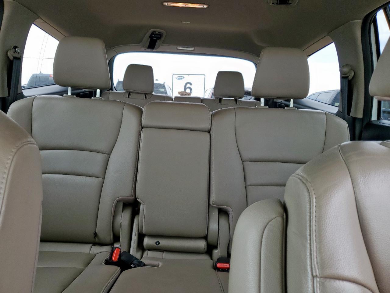 2016 HONDA PILOT