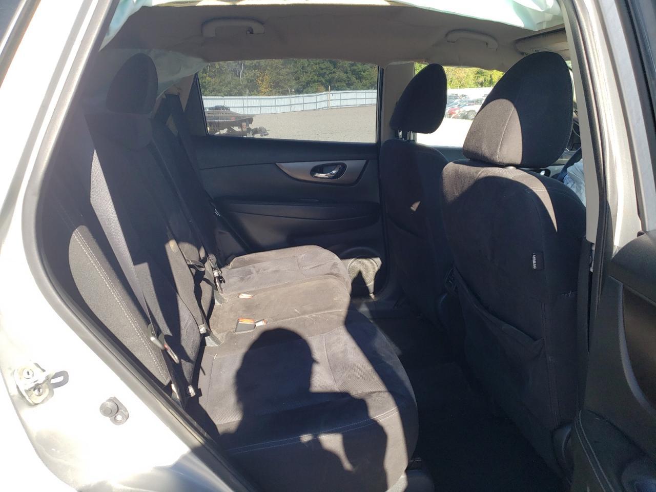 2015 NISSAN ROGUE