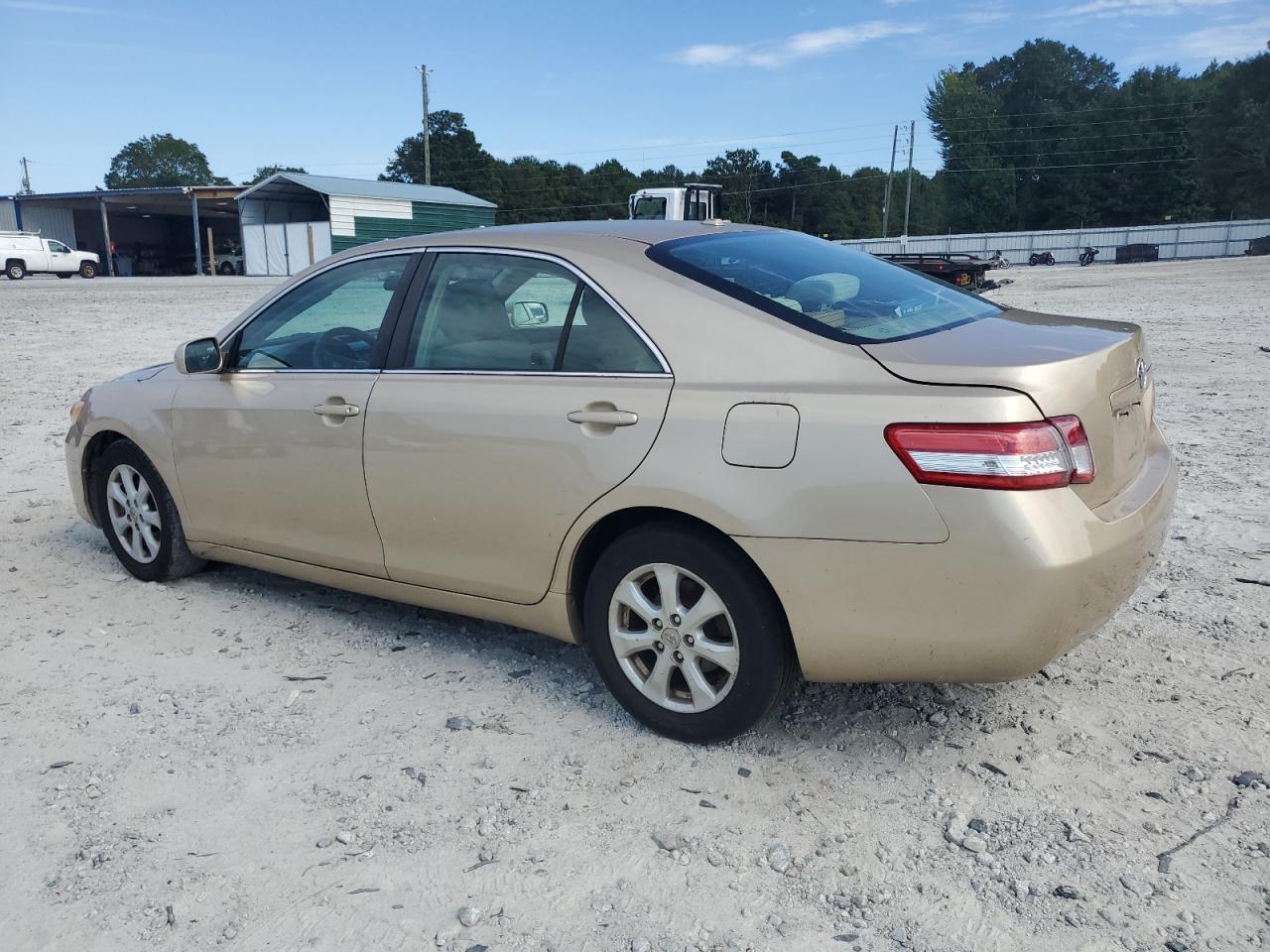 2010 TOYOTA CAMRY