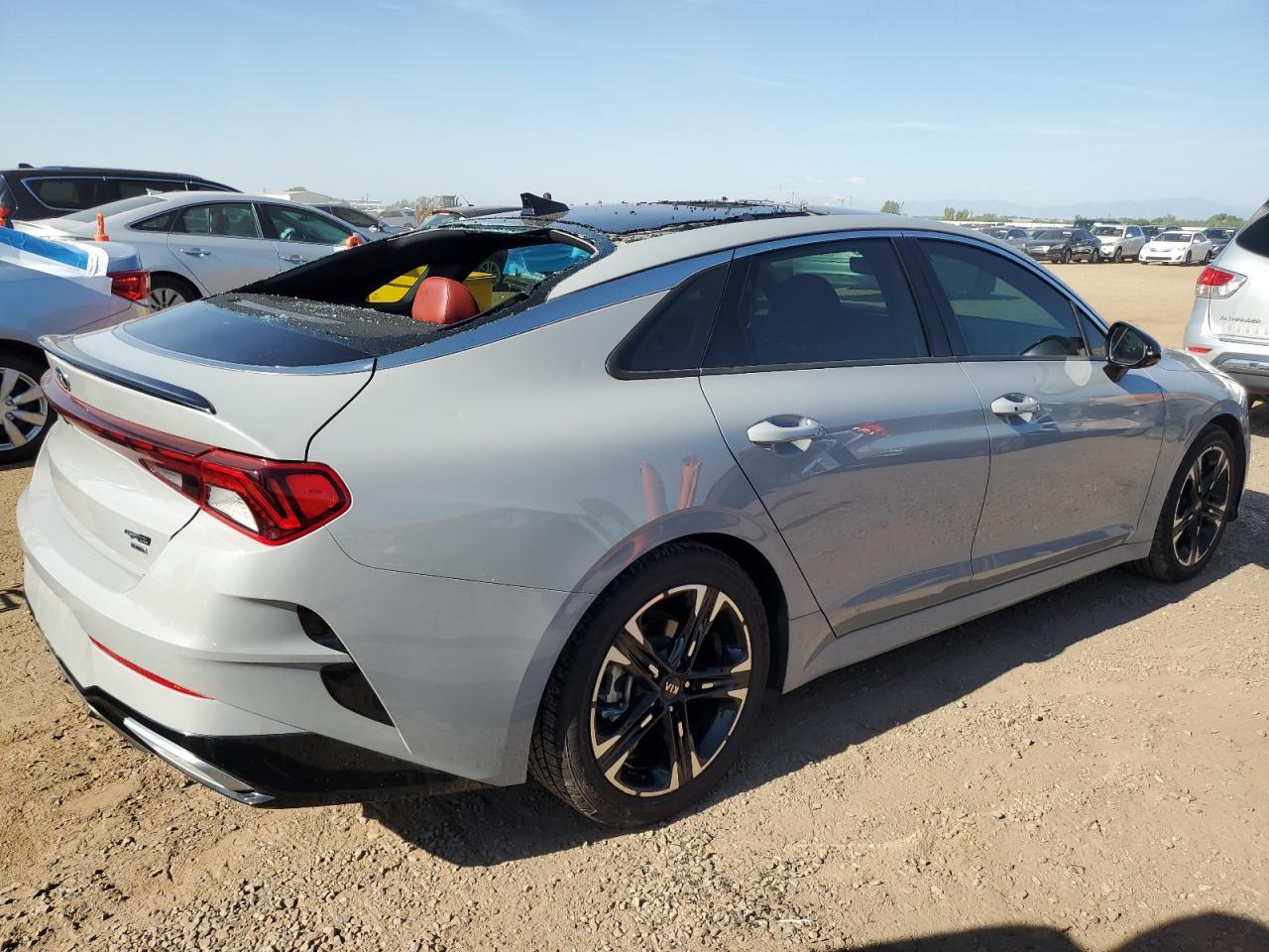 2021 KIA K5