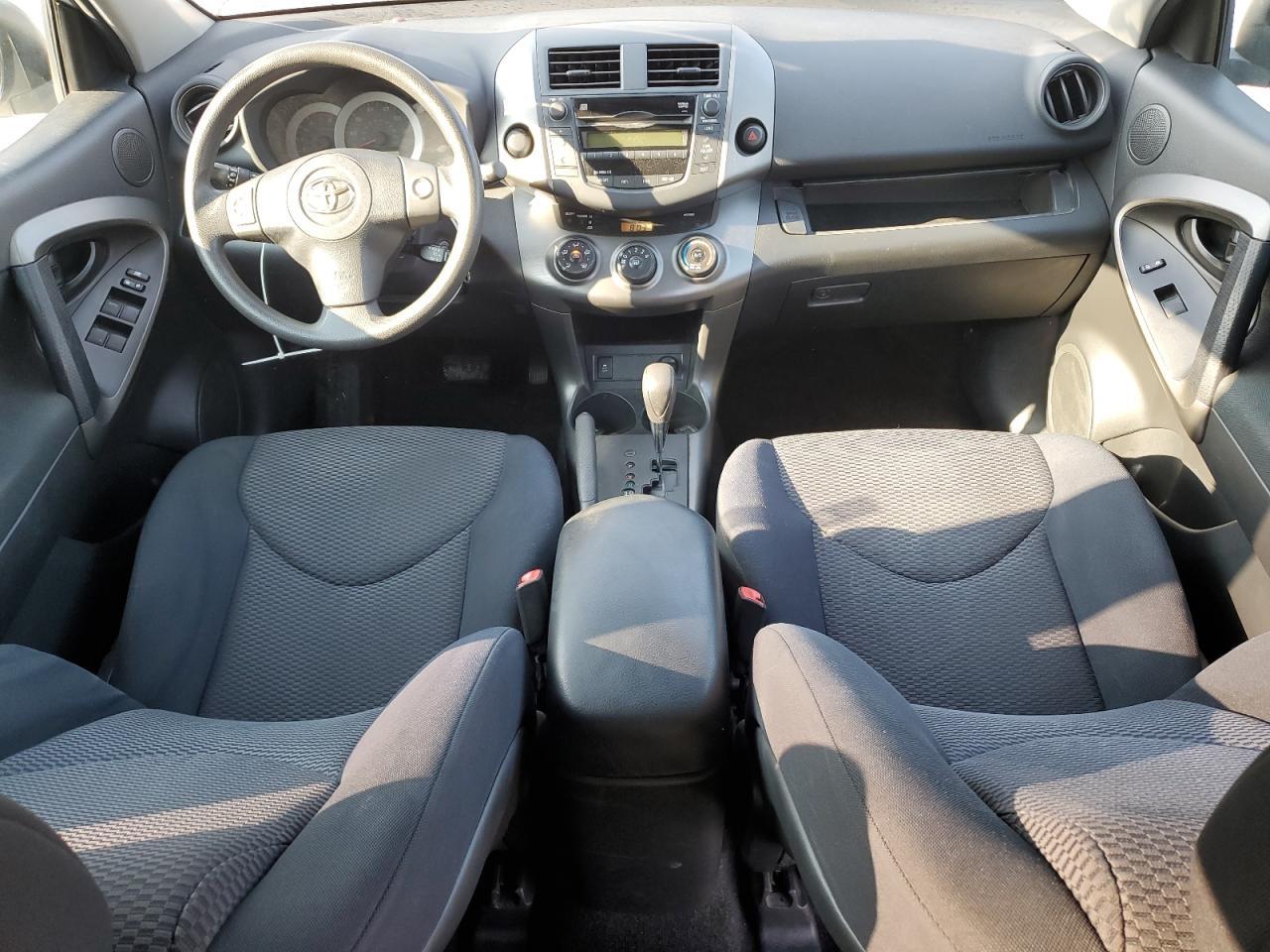2011 TOYOTA RAV4