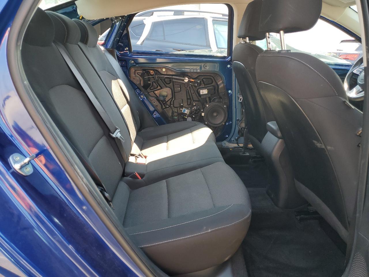 2023 KIA FORTE
