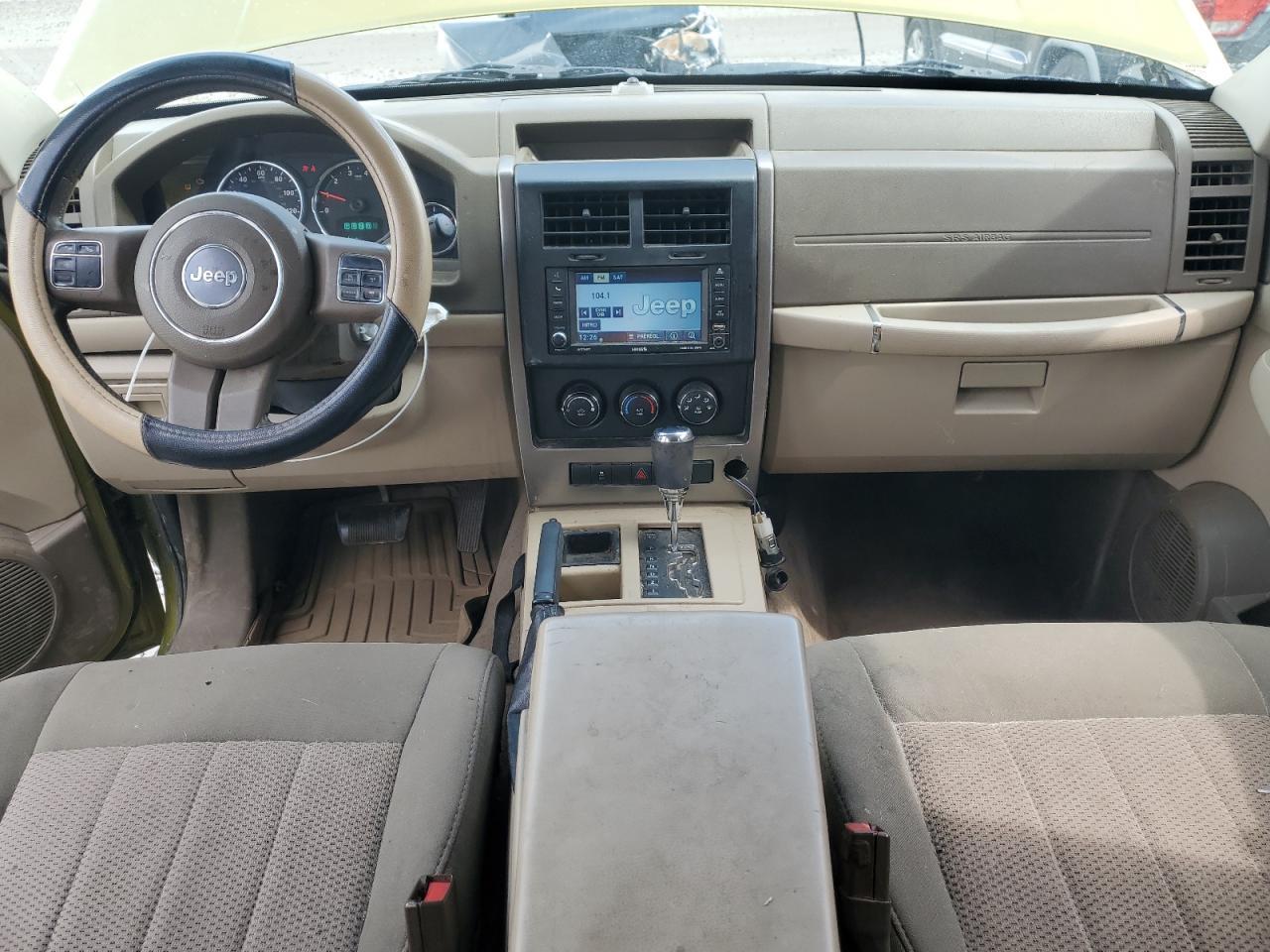 2012 JEEP Liberty