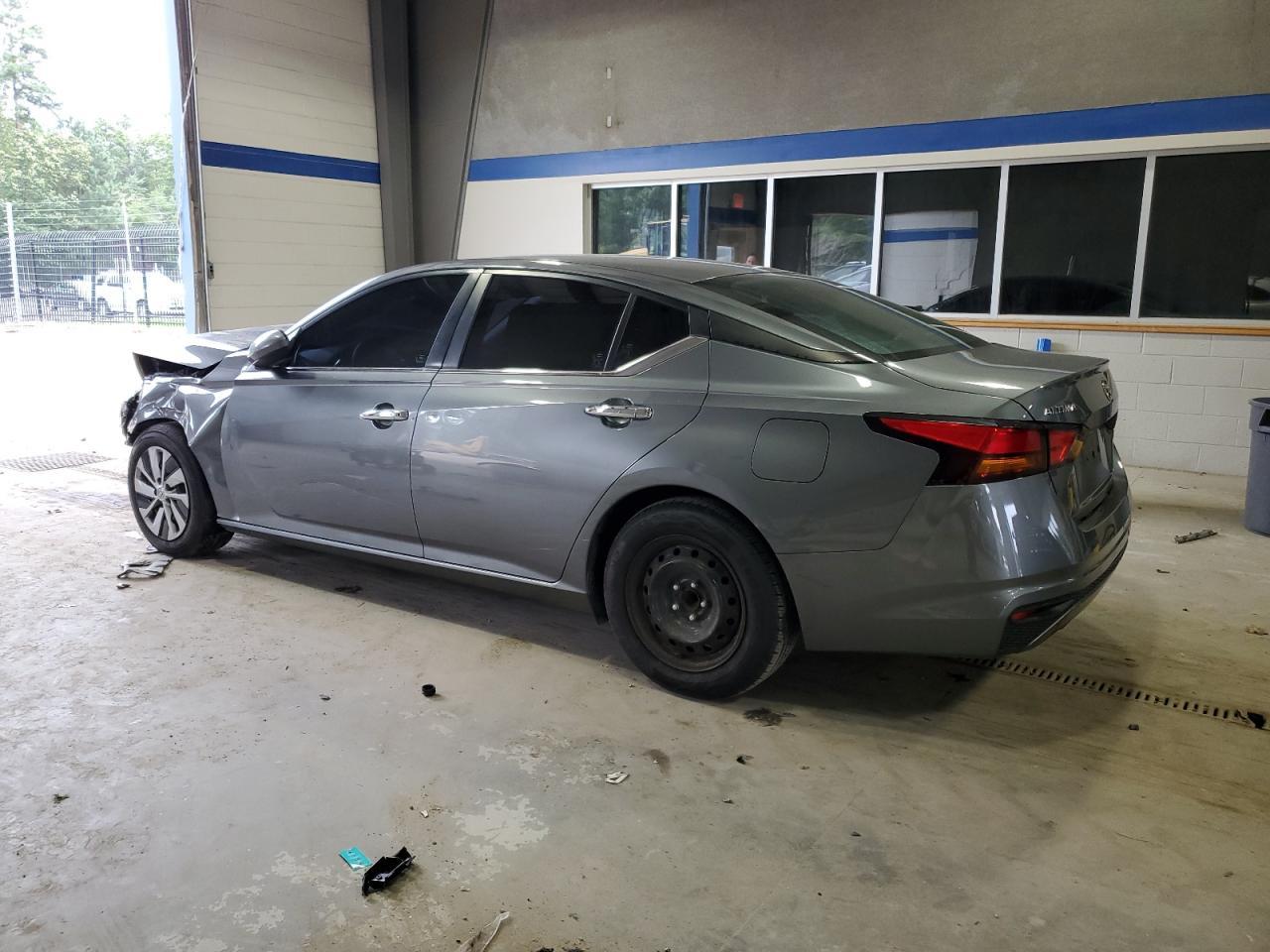 2022 NISSAN ALTIMA