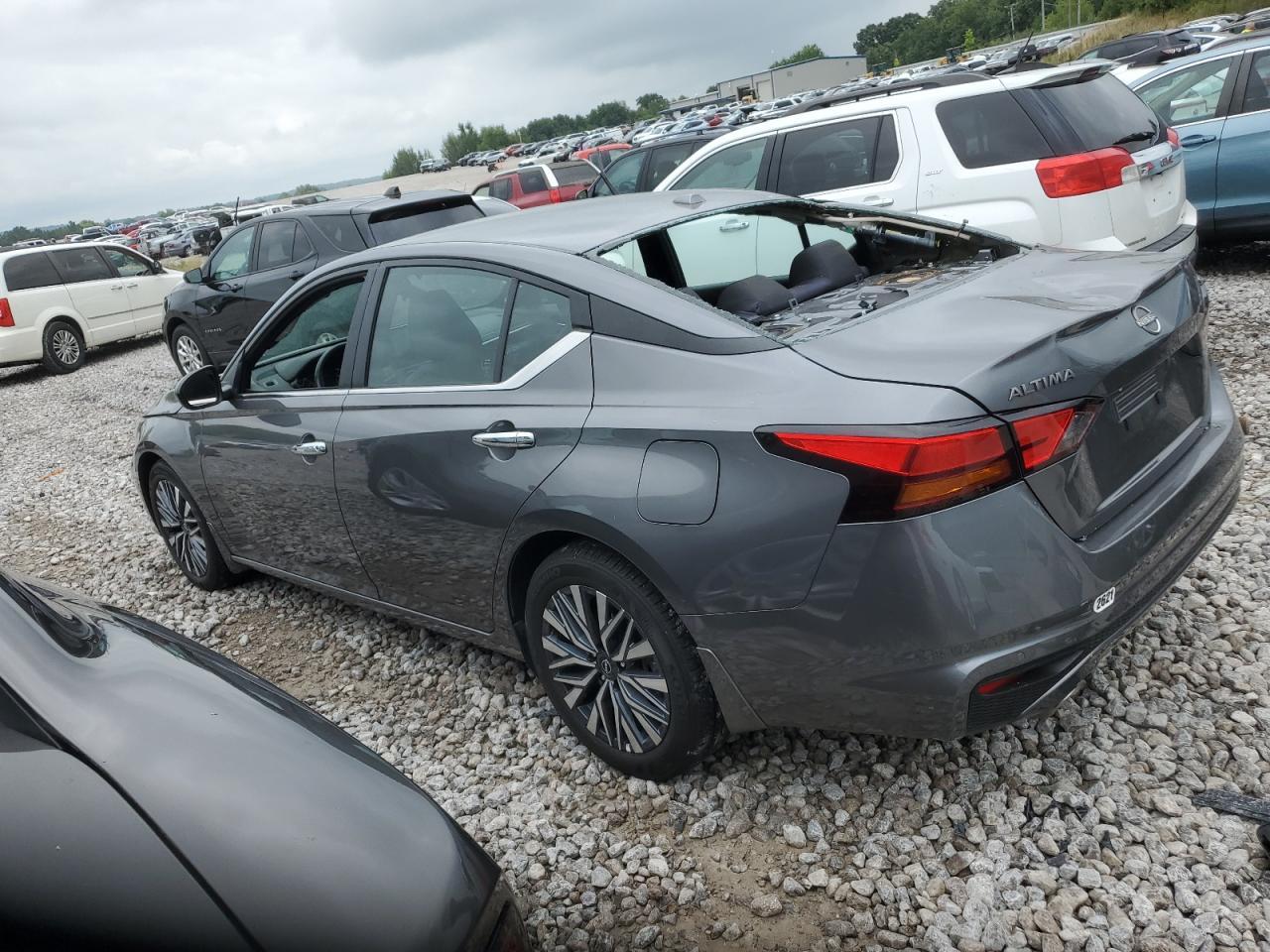 2024 NISSAN ALTIMA
