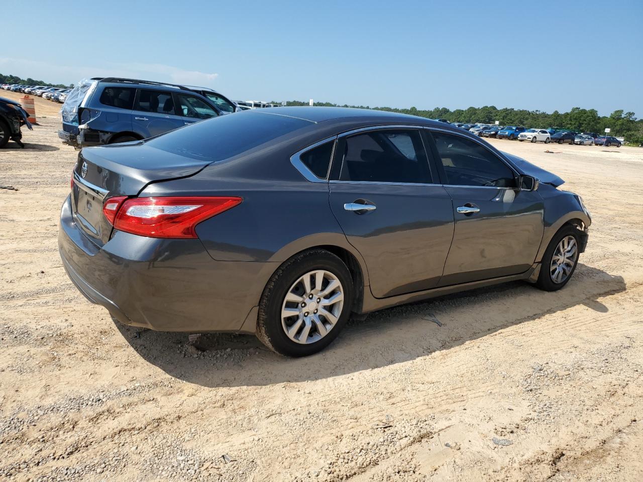 2017 NISSAN ALTIMA