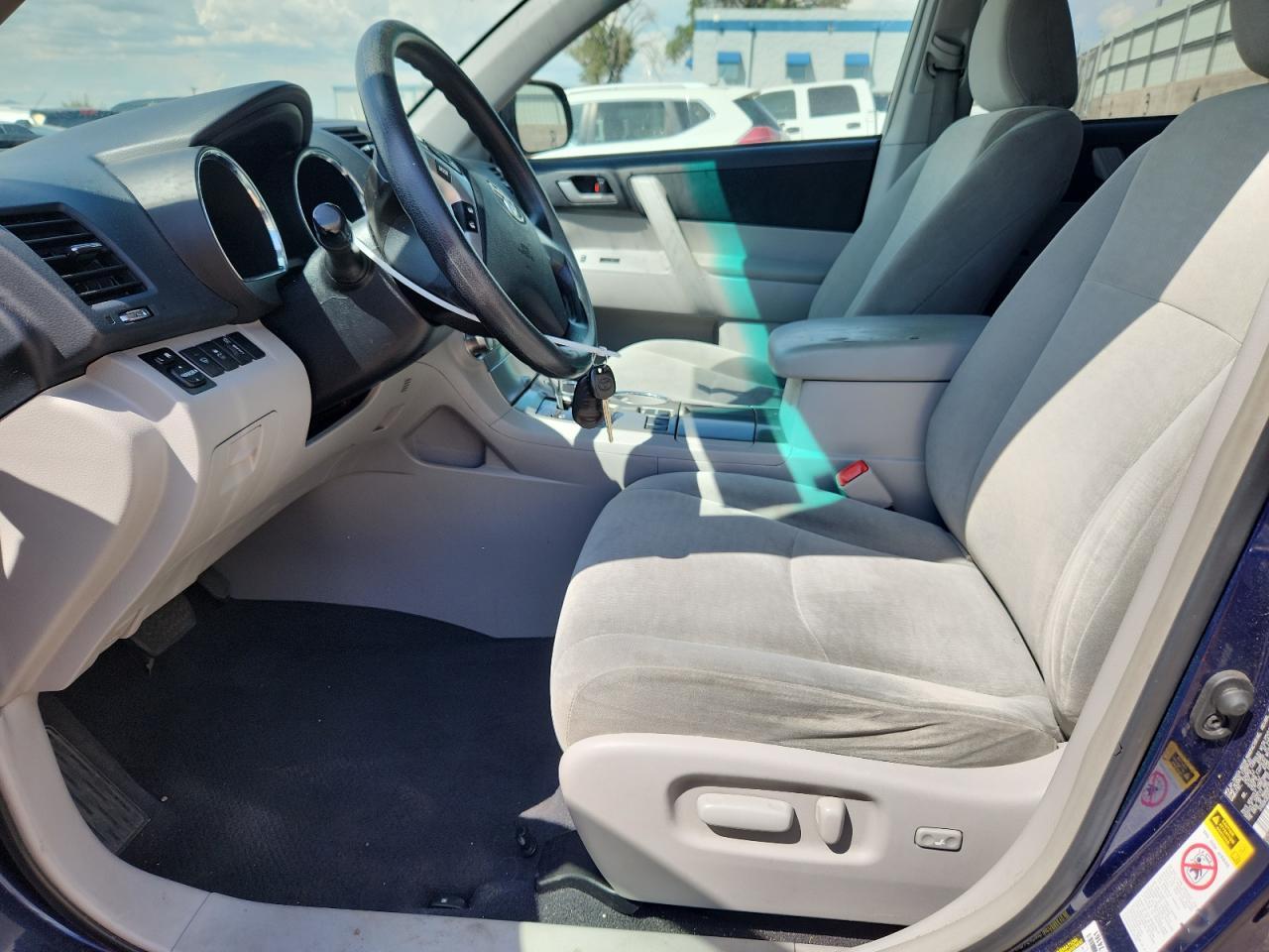 2013 TOYOTA HIGHLANDER