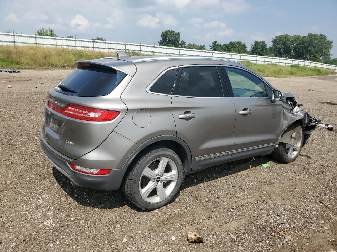 2016 LINCOLN MKC