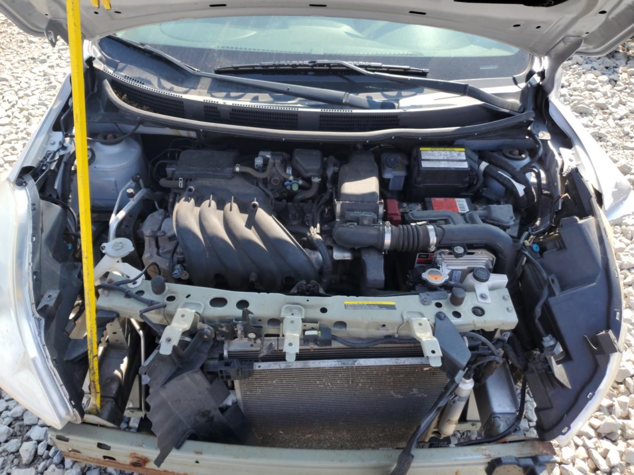 2013 NISSAN VERSA