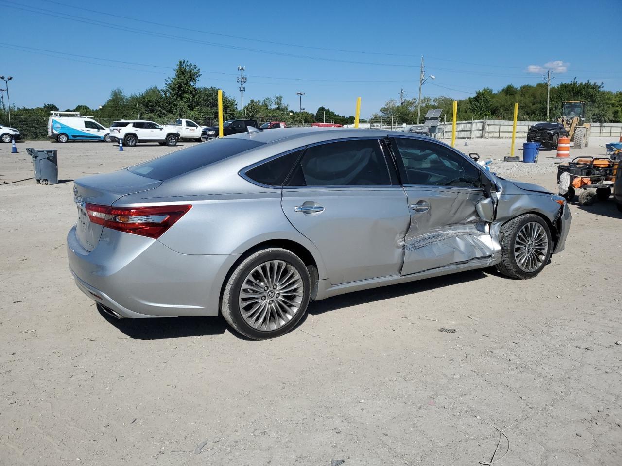 2016 TOYOTA Avalon