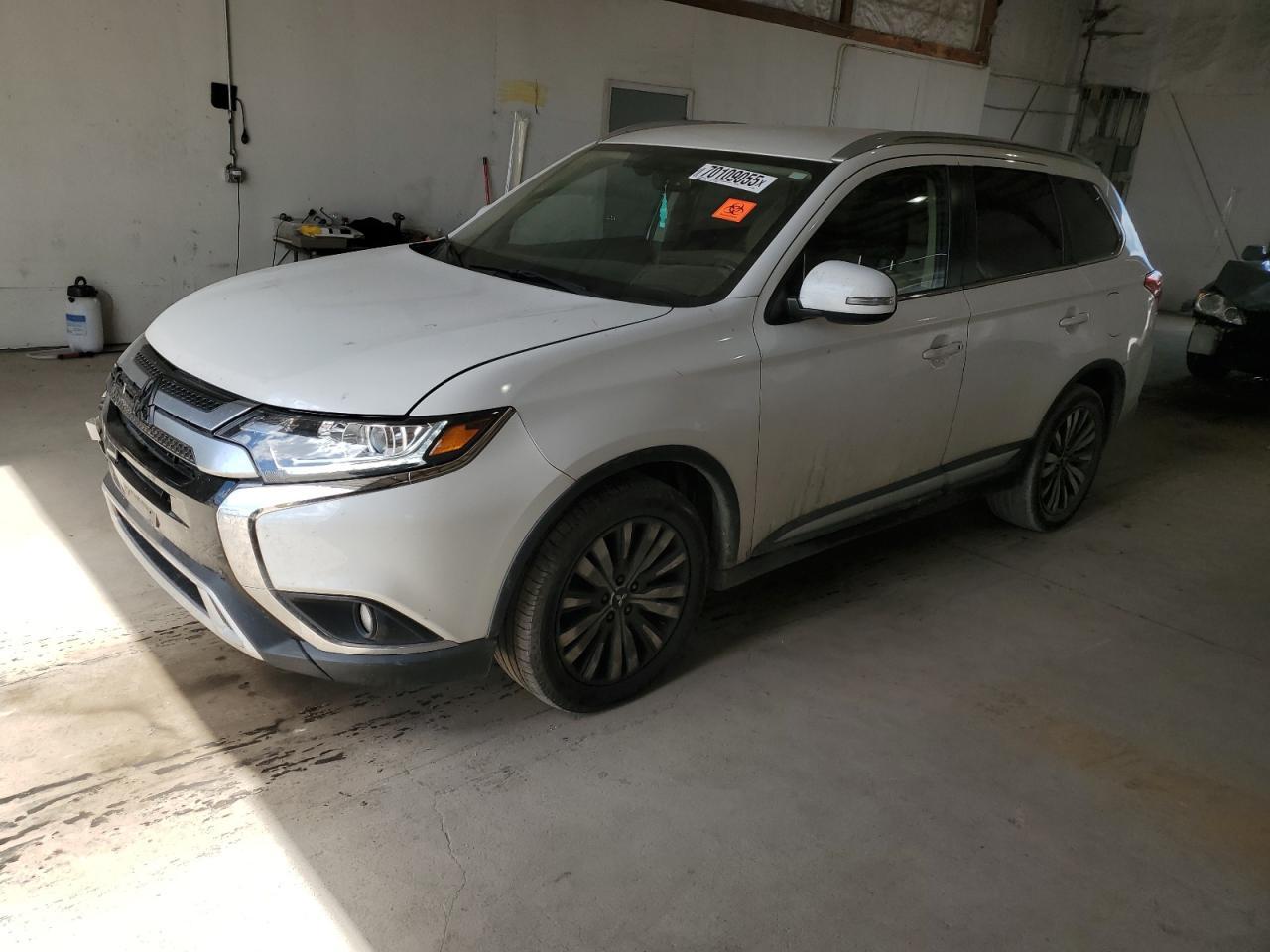2019 MITSUBISHI outlander