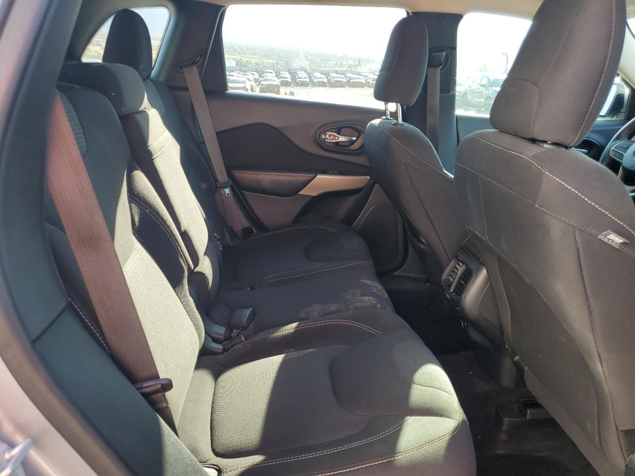 2017 JEEP CHEROKEE