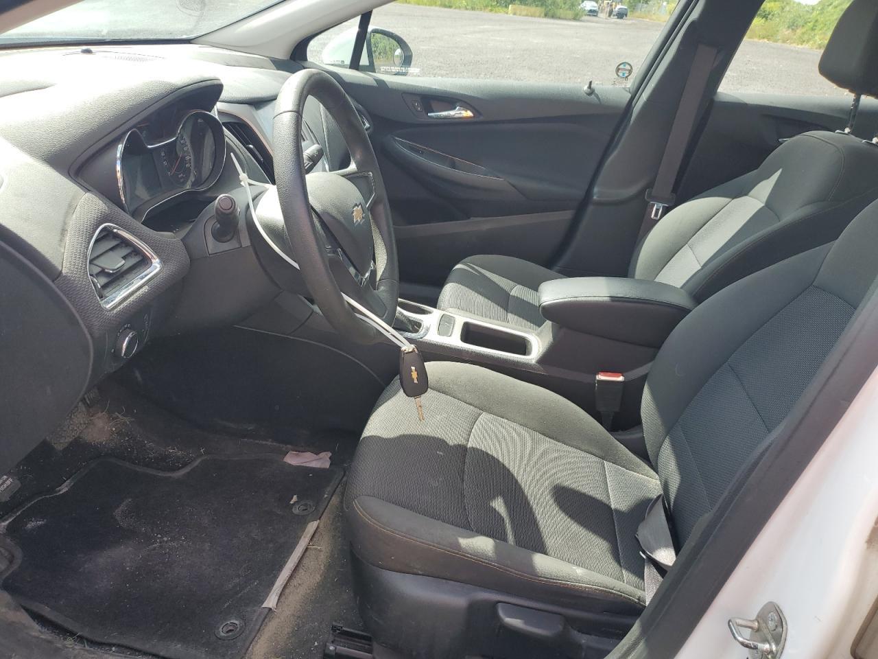 2017 CHEVROLET CRUZE