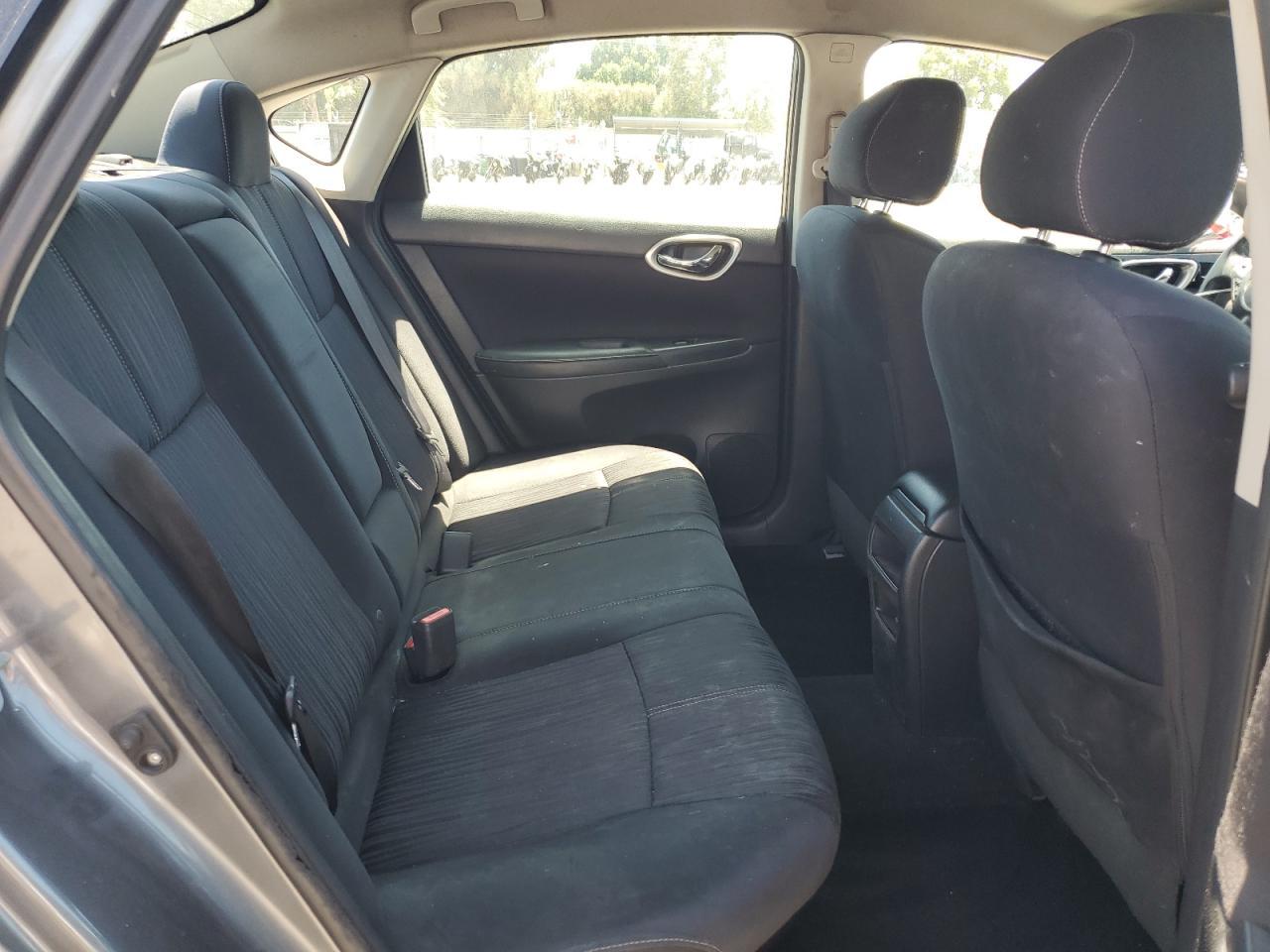 2016 NISSAN SENTRA