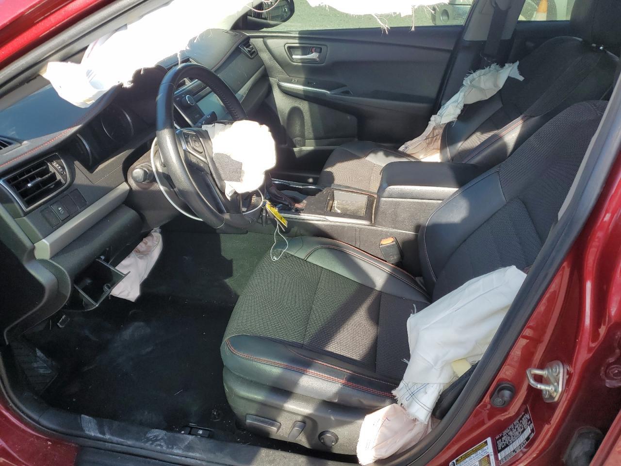 2016 TOYOTA CAMRY