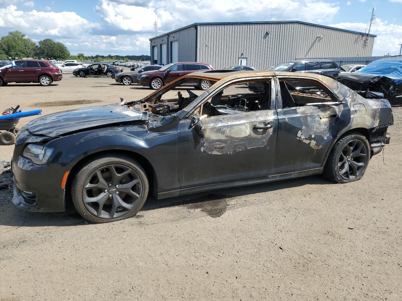 2021 CHRYSLER 300