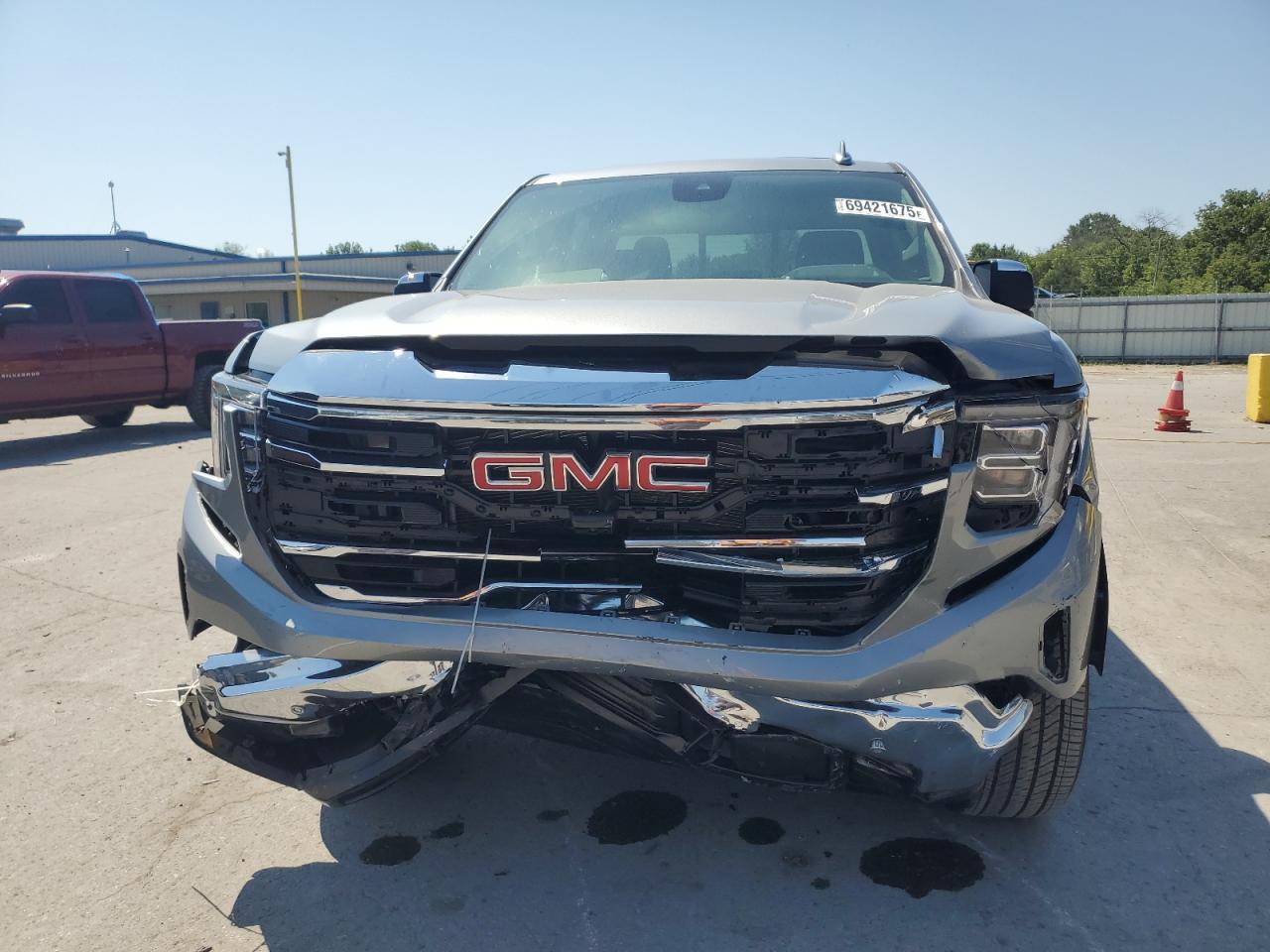 2024 GMC Sierra