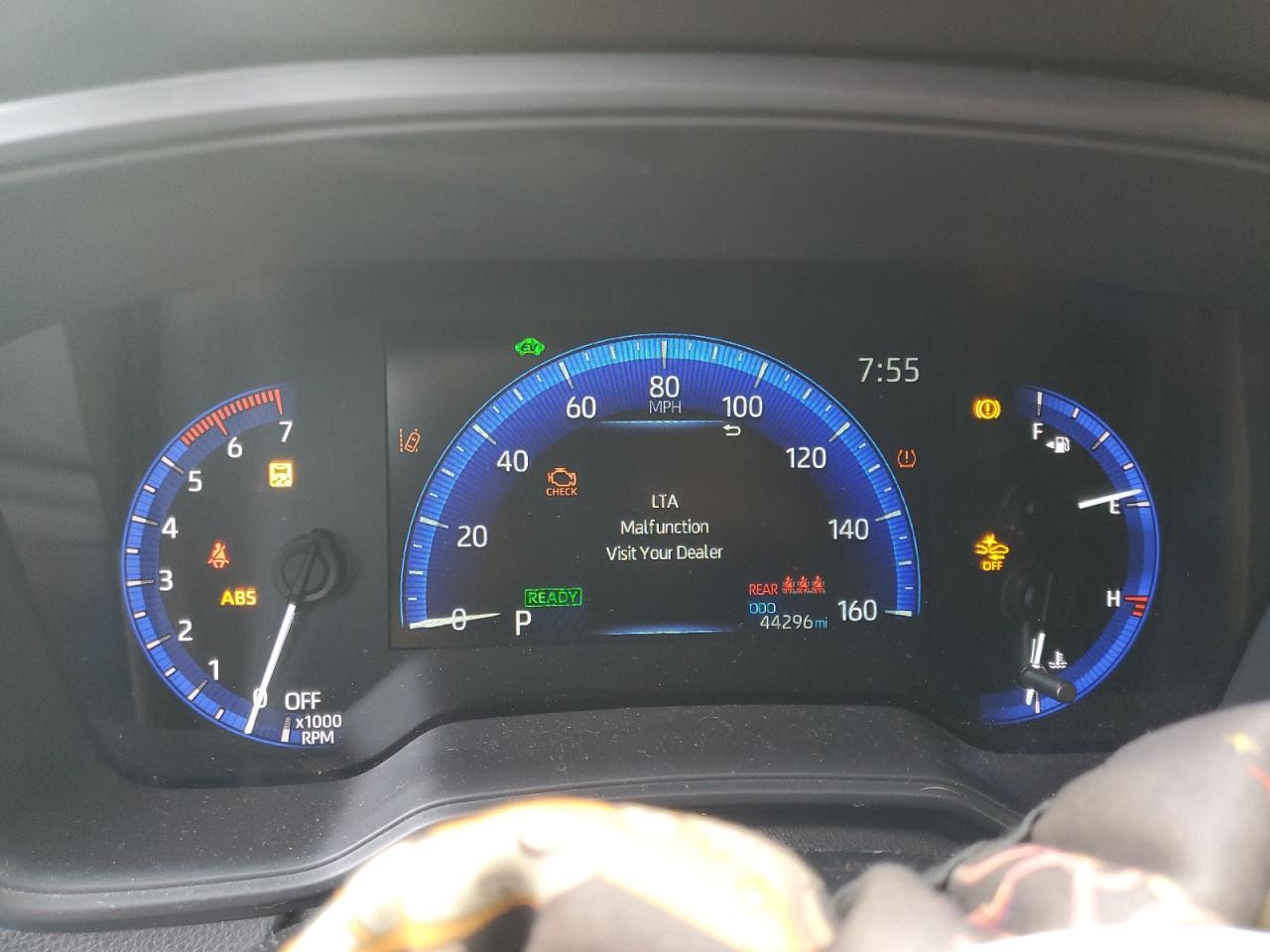 2022 TOYOTA COROLLA