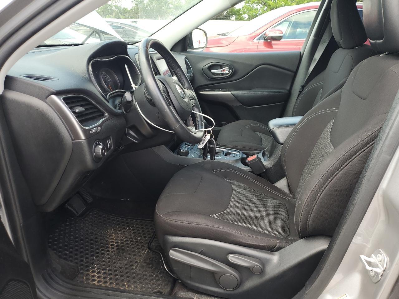 2019 JEEP CHEROKEE