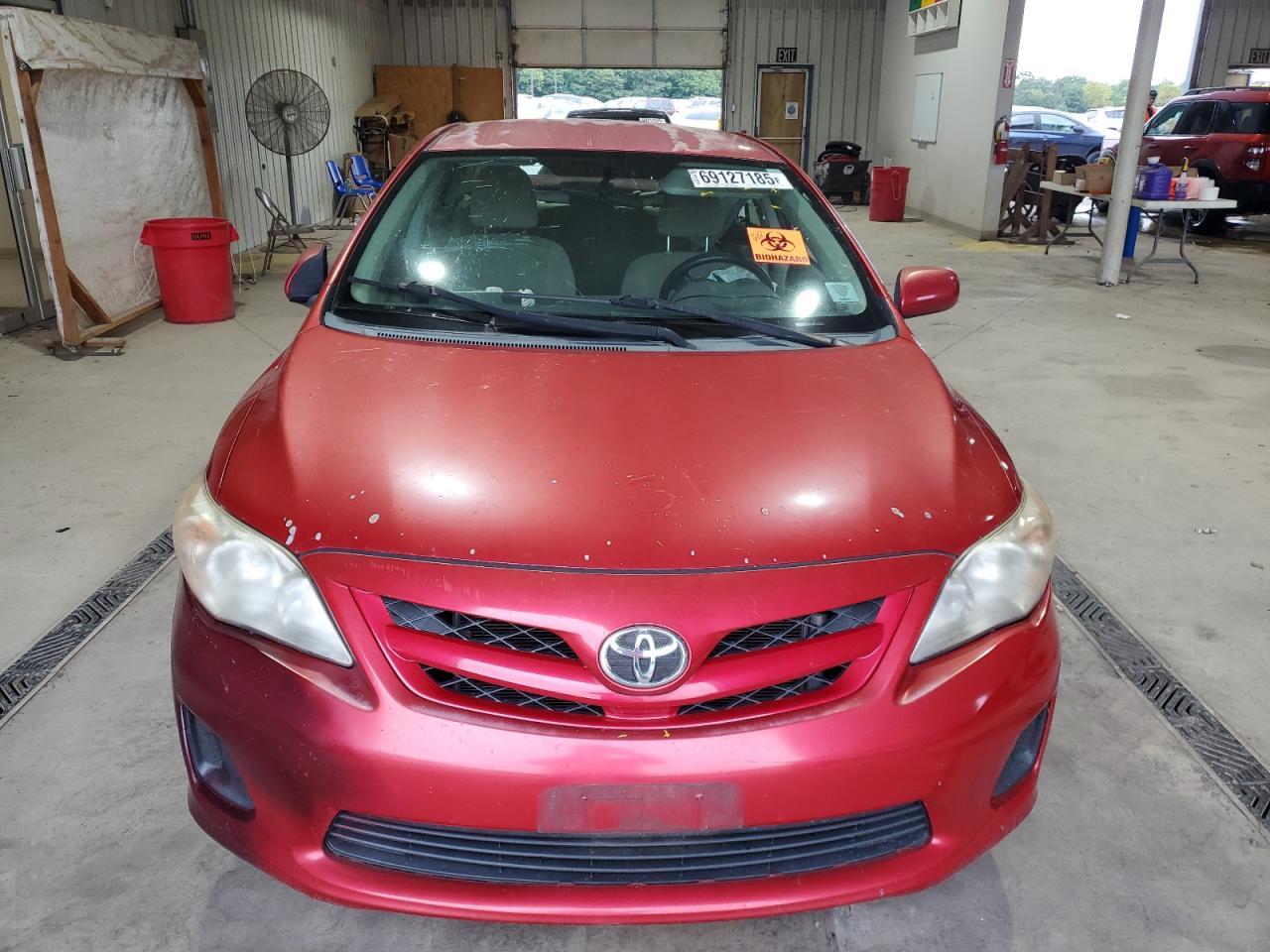 2011 TOYOTA COROLLA