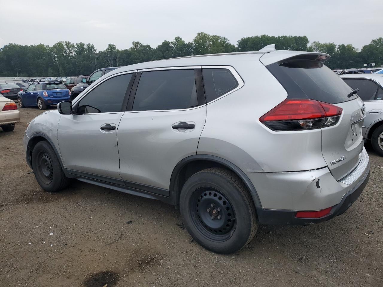 2017 NISSAN ROGUE