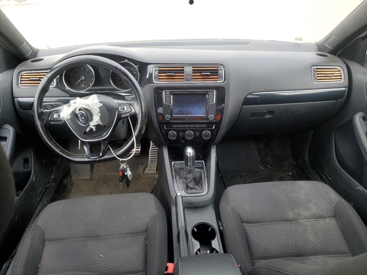 2016 VOLKSWAGEN JETTA
