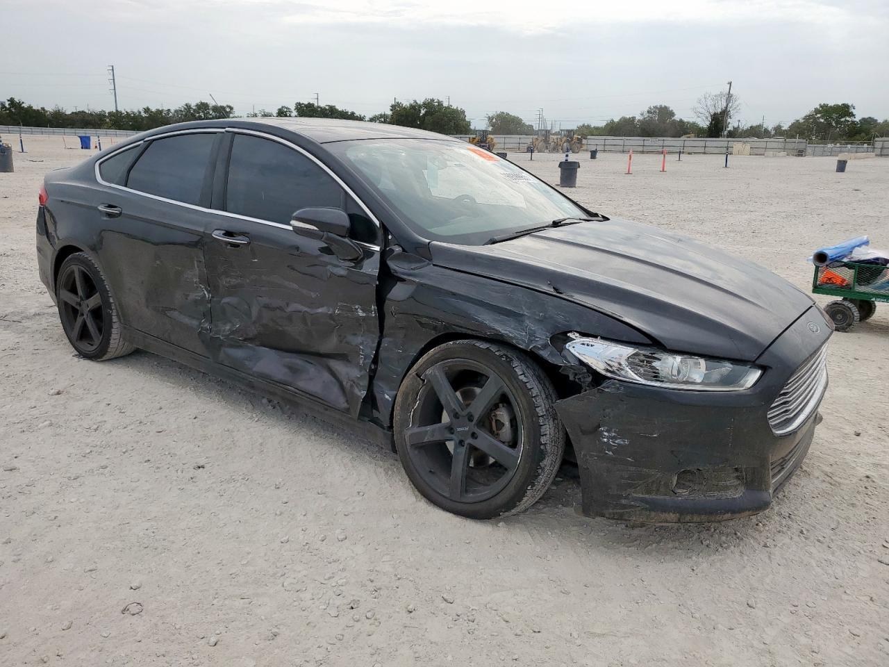 2016 FORD FUSION