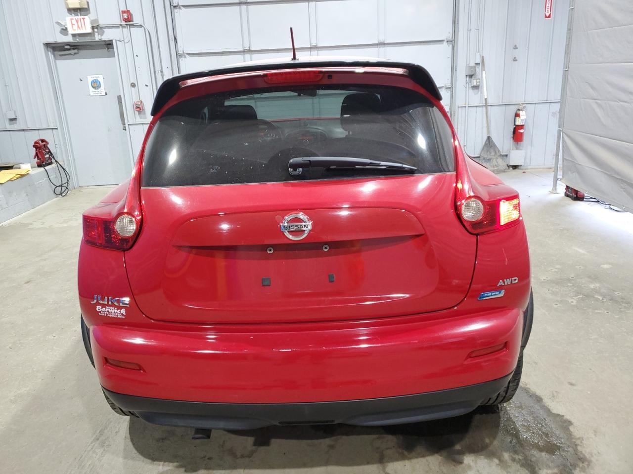 2014 NISSAN Juke