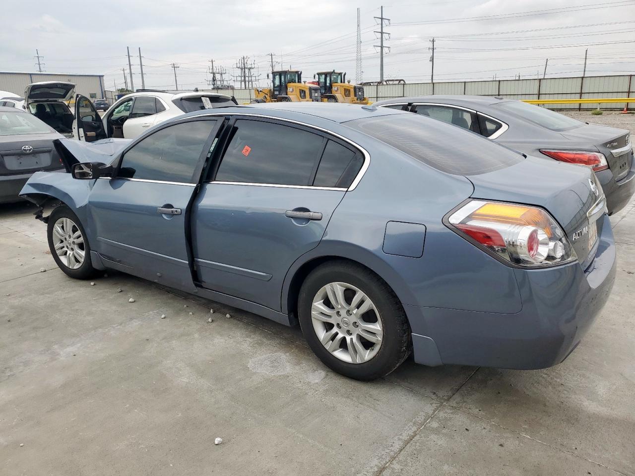 2010 NISSAN ALTIMA