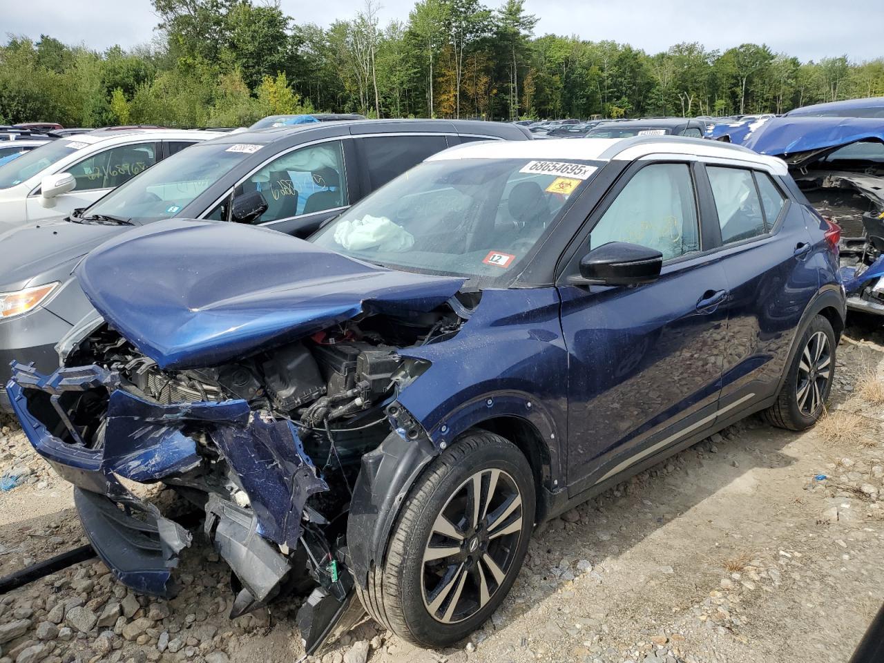 2019 NISSAN KICKS