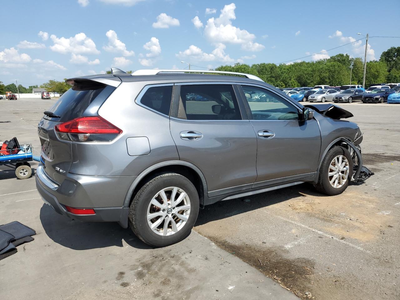 2017 NISSAN ROGUE